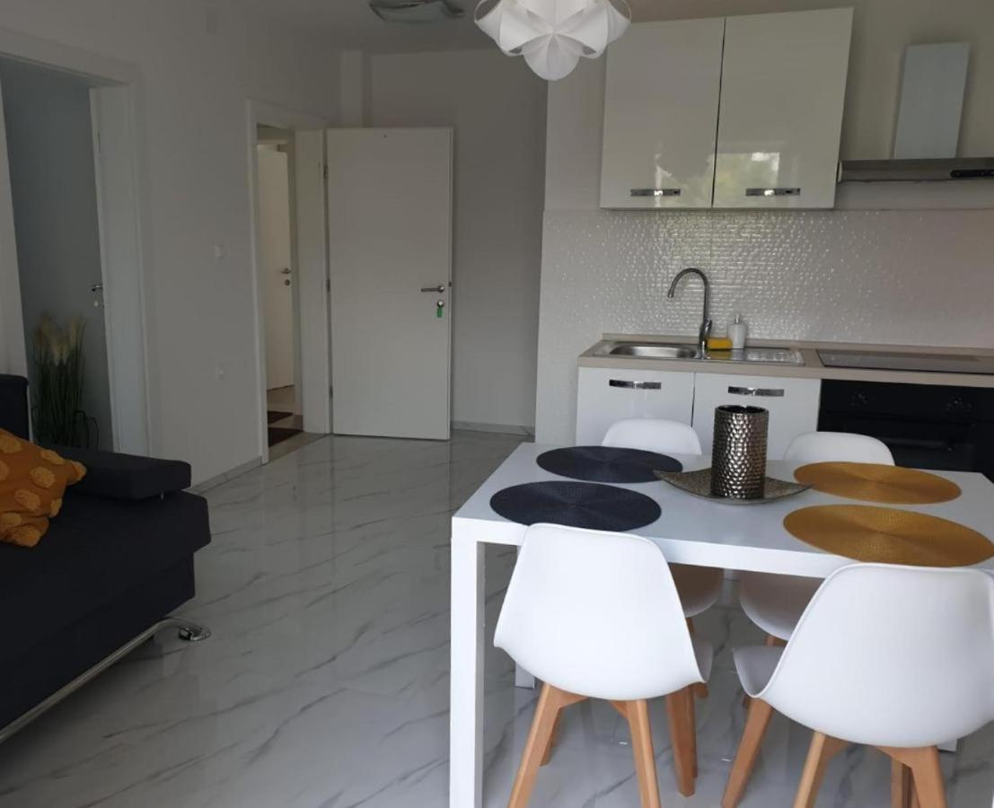 Premium Apartments Adore Novalja Zewnętrze zdjęcie